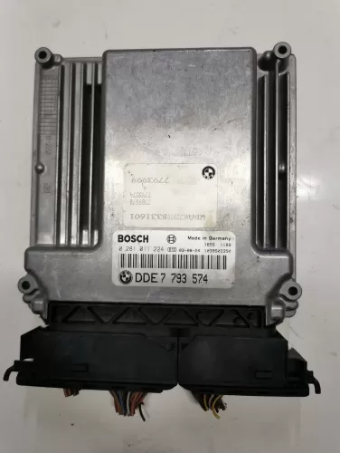 ECU Calculator motor Bmw 525 d DDE7793574 0281011224 EDC16C1 E60 