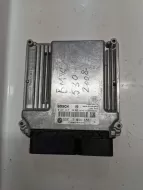 ECU calculator motor Bmw 325D E90 cod DDE7811151 0281015130